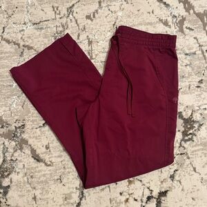 Healing Hands Burgundy Scrub pants Women’s sz Large
